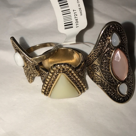 NWT set of 3 rings - Picture 6 of 8